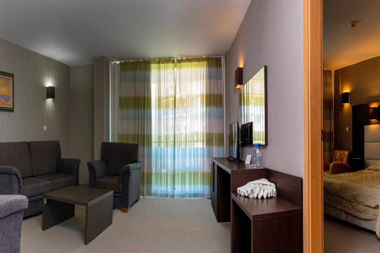 Sandy Bay Hotel Elenite Dış mekan fotoğraf